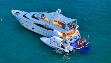 Gigi charter yacht