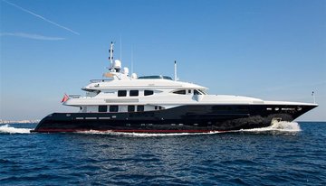 Holiday charter yacht