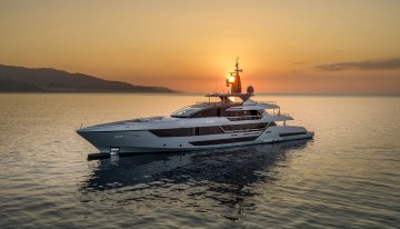 Sairu charter yacht
