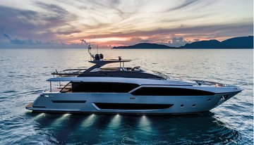 Memories charter yacht