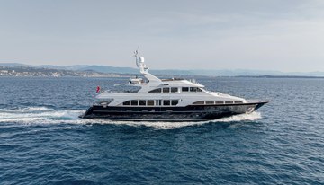 Bang! charter yacht