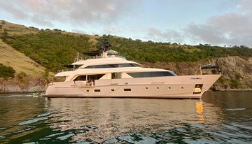 Halcyon charter yacht