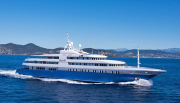 Queen Miri yacht charter in Calvi