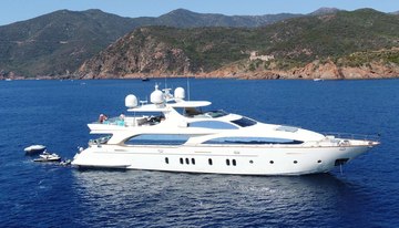 Sweet Emocean charter yacht