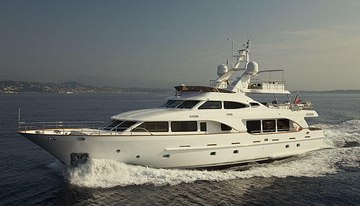 Salute charter yacht