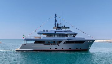 Haze II charter yacht