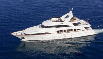 Accama charter yacht
