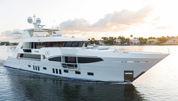 Serenity charter yacht