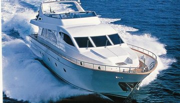 Amorina charter yacht