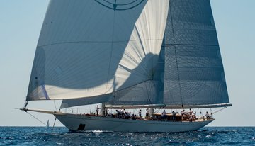 Windrose of Amsterdam charter yacht