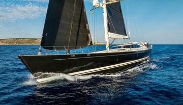 Dakota charter yacht