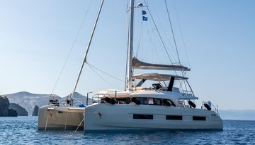 Gloria charter yacht