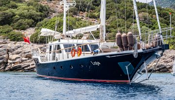 Luja charter yacht