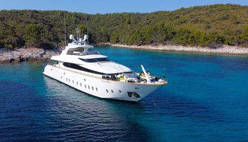 Tuscan Sun charter yacht