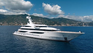 Gigia charter yacht
