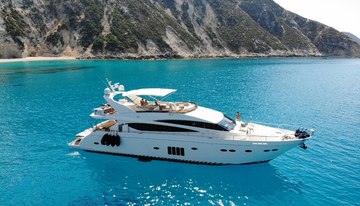 Gia Sena charter yacht