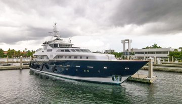 Shalimar charter yacht