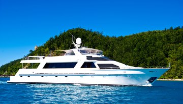 Cosmos II charter yacht