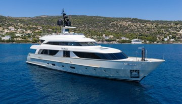 Blue Diamond charter yacht