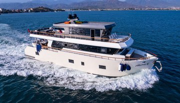 Albatros Explorer charter yacht