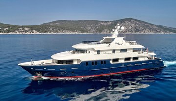 Serenity II yacht charter in Hydra