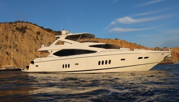 Li-Jor charter yacht