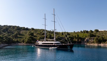 Nocturno charter yacht