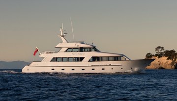 Pacific Mermaid charter yacht