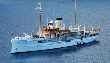 SS Delphine charter yacht