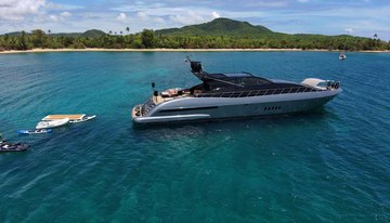 Daya charter yacht
