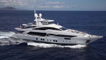 Willow charter yacht