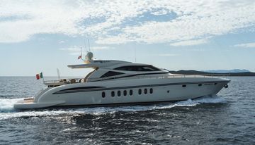 Allie charter yacht