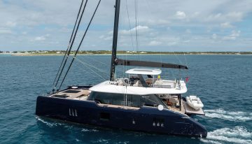 Belldia charter yacht