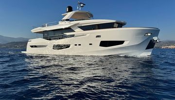 Maoria charter yacht