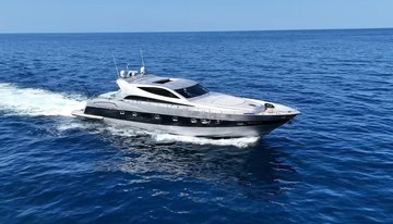 Tamurel charter yacht
