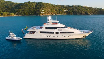 Seaquest yacht charter in Galapagos Islands