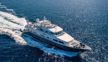 Magix charter yacht