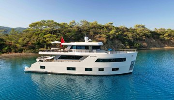 Cinar Yildizi charter yacht