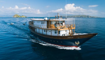 Rascal charter yacht
