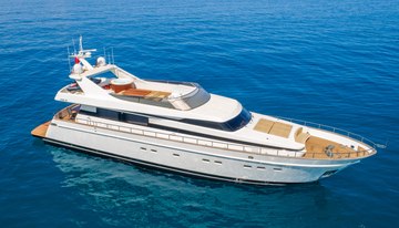 Maestrale charter yacht
