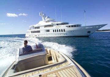 Sea Huntress yacht charter in Corsica