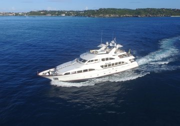 Brunello yacht charter in Belize
