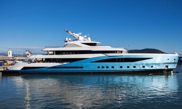 Ready For The Med: 77M Superyacht AMALYA Officially Joins the 2026 Mediterranean Yacht Charter Fleet