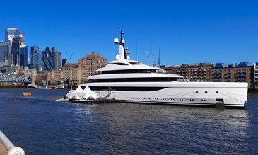 Newly Delivered Lürssen Superyacht ODISEA Drops Anchor by London's Tower Bridge 