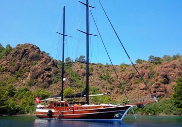 Kaya Guneri Plus charter yacht