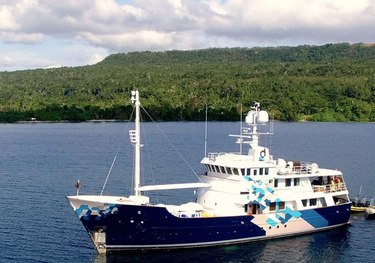 Dardanella charter yacht