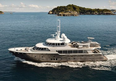 Black Pearl charter yacht