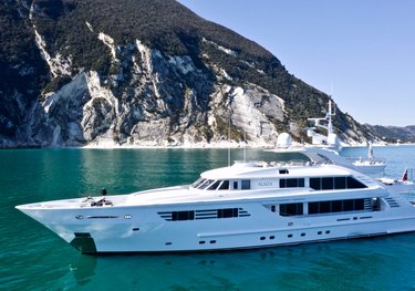 Mirabella charter yacht