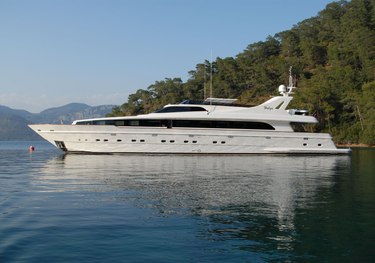 Crocus charter yacht
