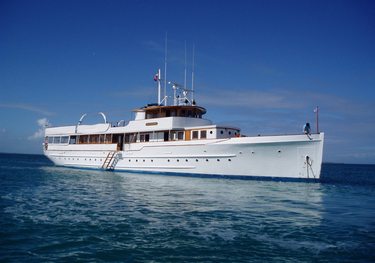 Mariner III charter yacht